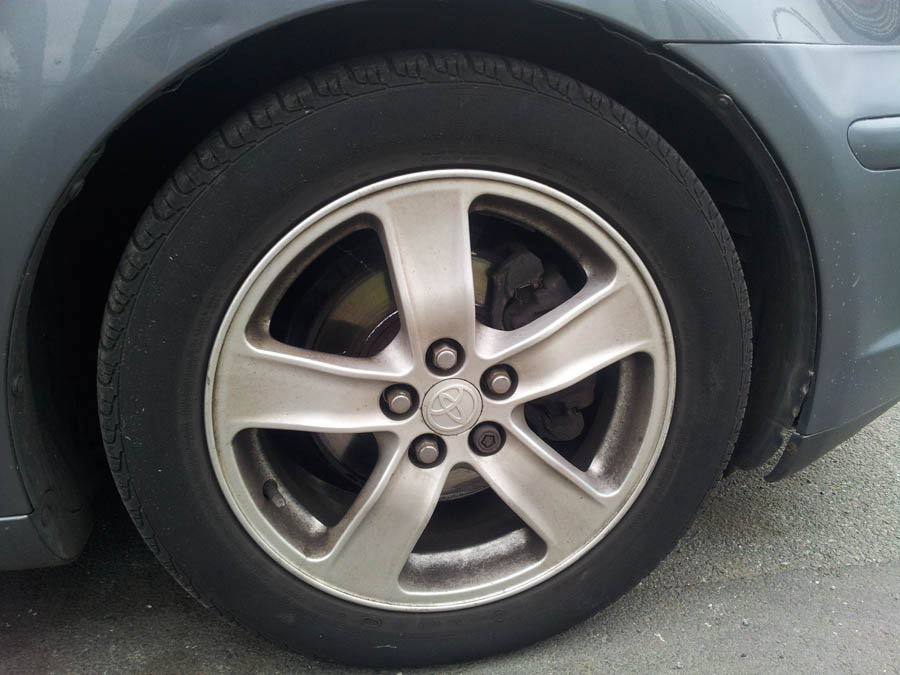 Toyota Avensis T3-X alloy-wheels